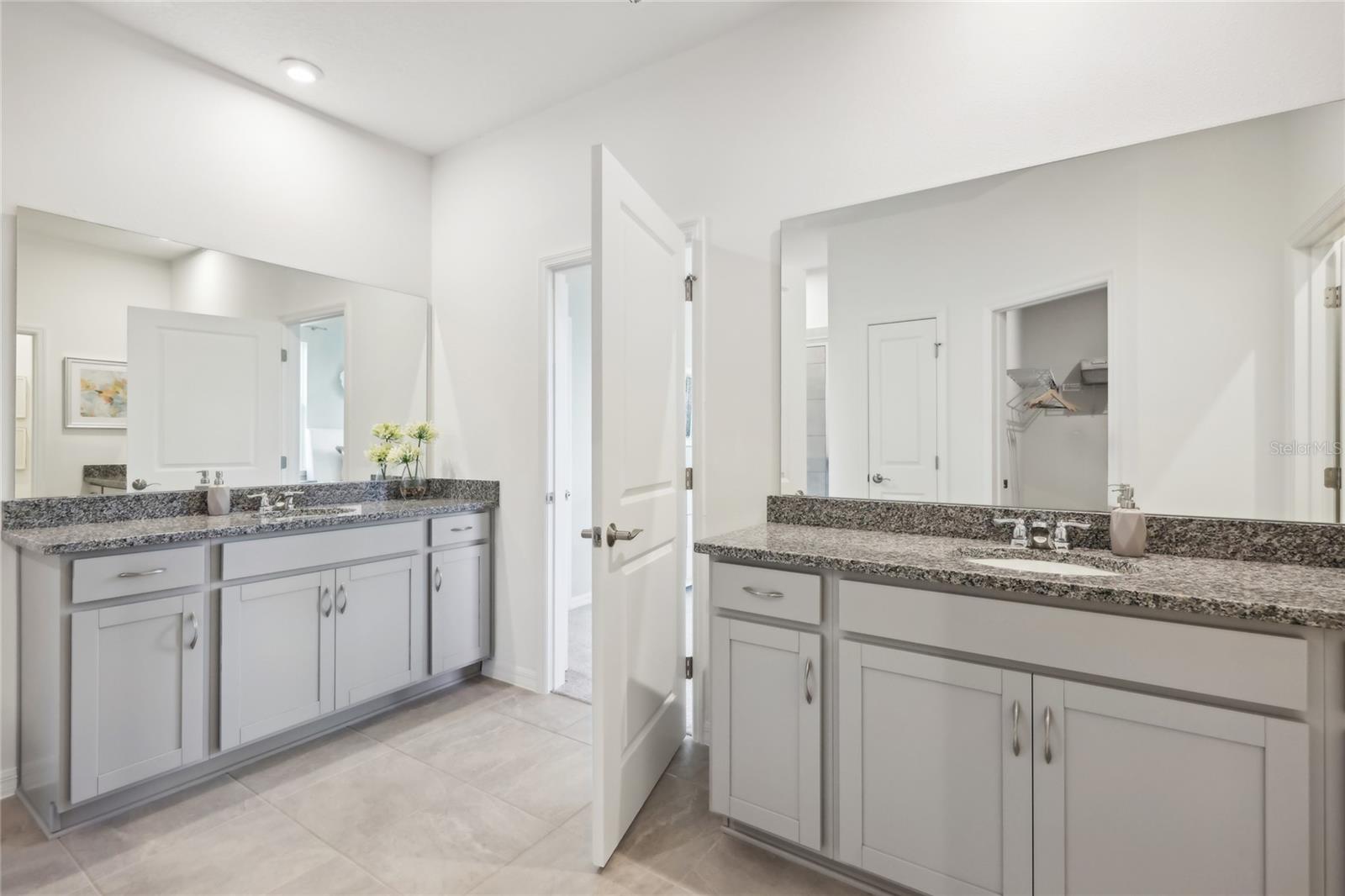 12879 TROVITA DR, GRAND ISLAND, FL — photo 60