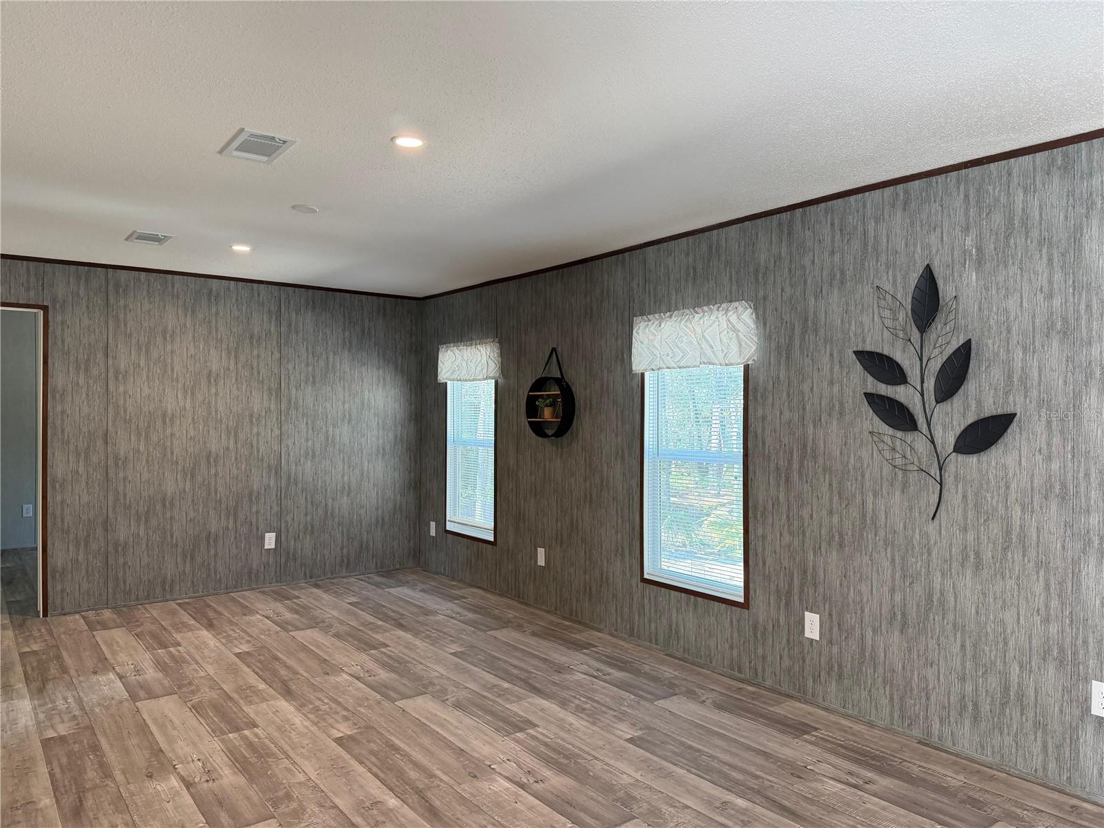 10055 W OHIO DR, CRYSTAL RIVER, FL — photo 4