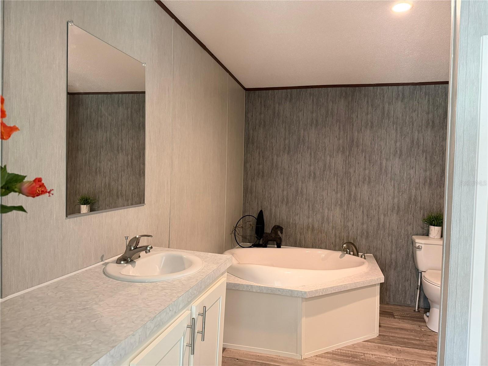 10055 W OHIO DR, CRYSTAL RIVER, FL — photo 16