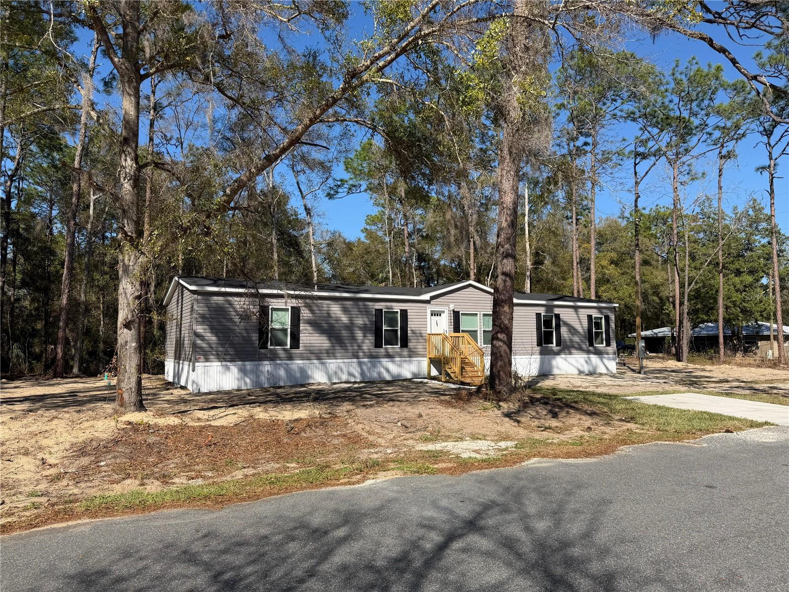 10055 W OHIO DR, CRYSTAL RIVER, FL — photo 21