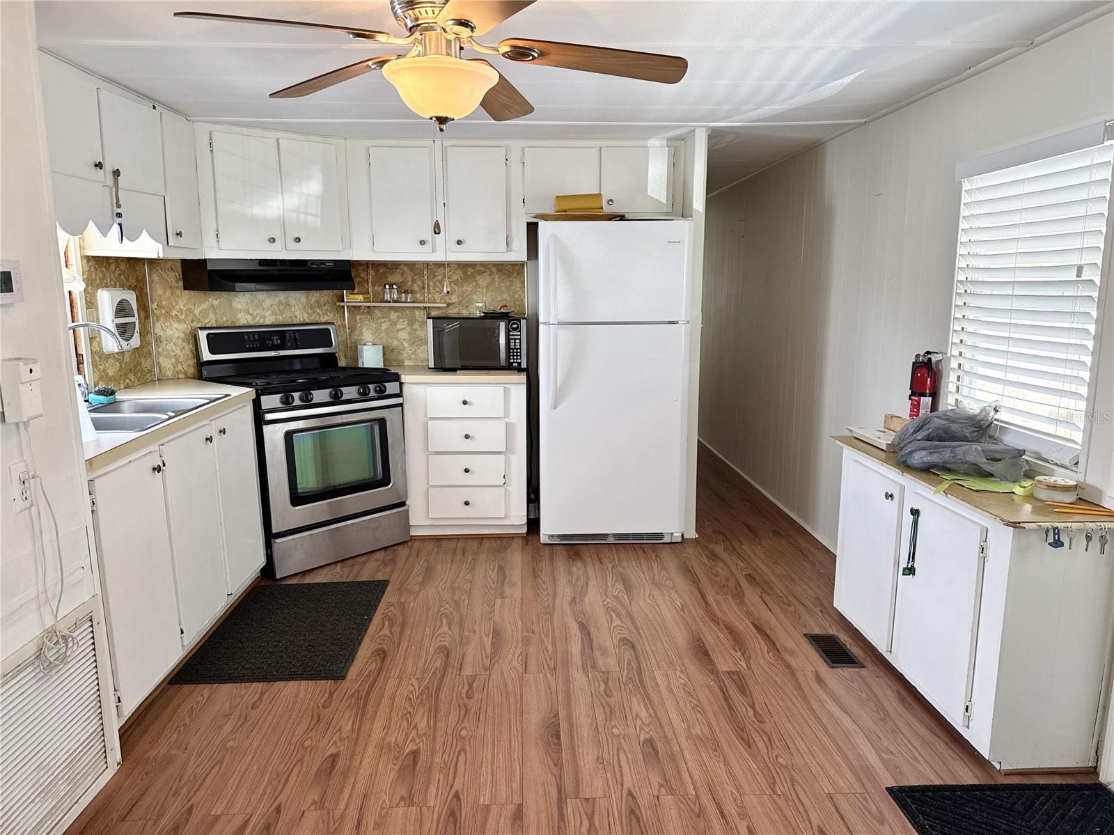 425 MOUNT PINEY AVE NE #681, ST PETERSBURG, FL — photo 4