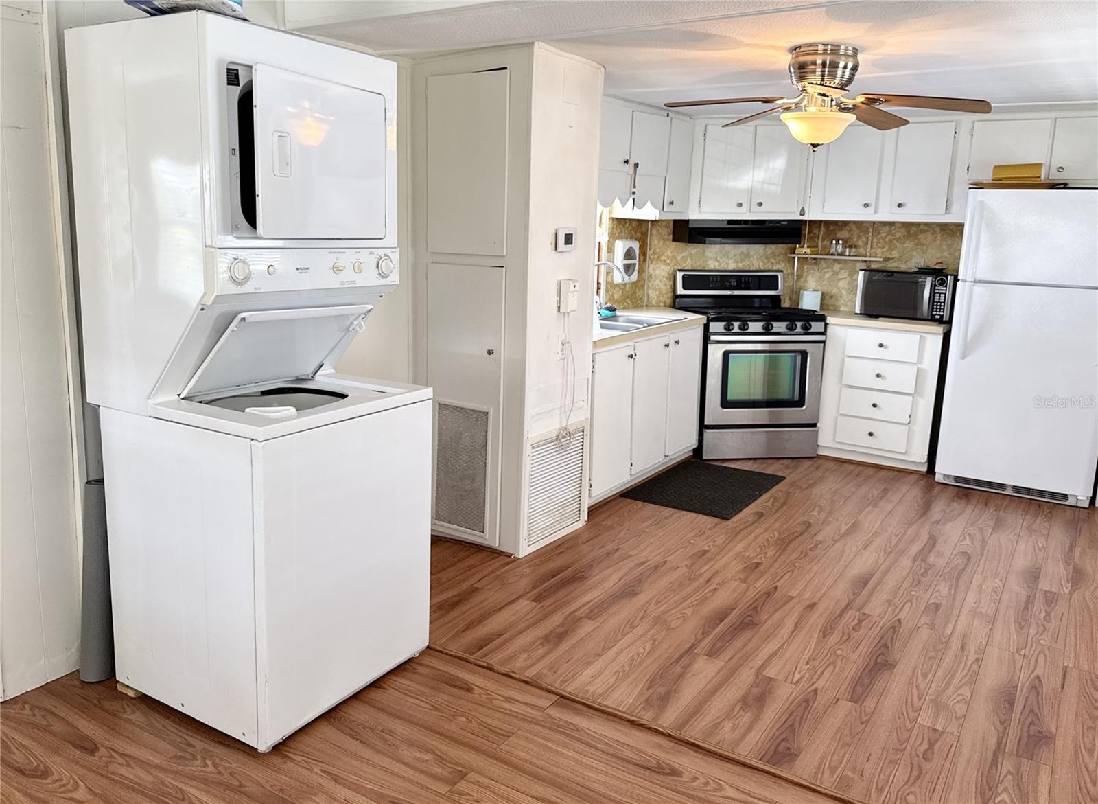 425 MOUNT PINEY AVE NE #681, ST PETERSBURG, FL — photo 5