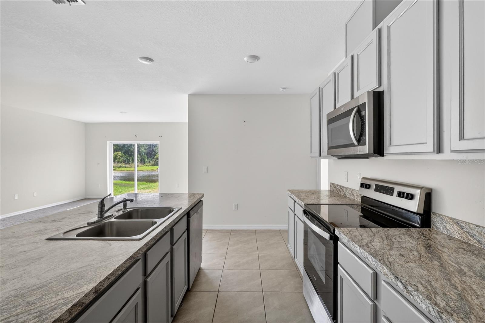 3365 COSTELLO CIR, WINTER HAVEN, FL — photo 15