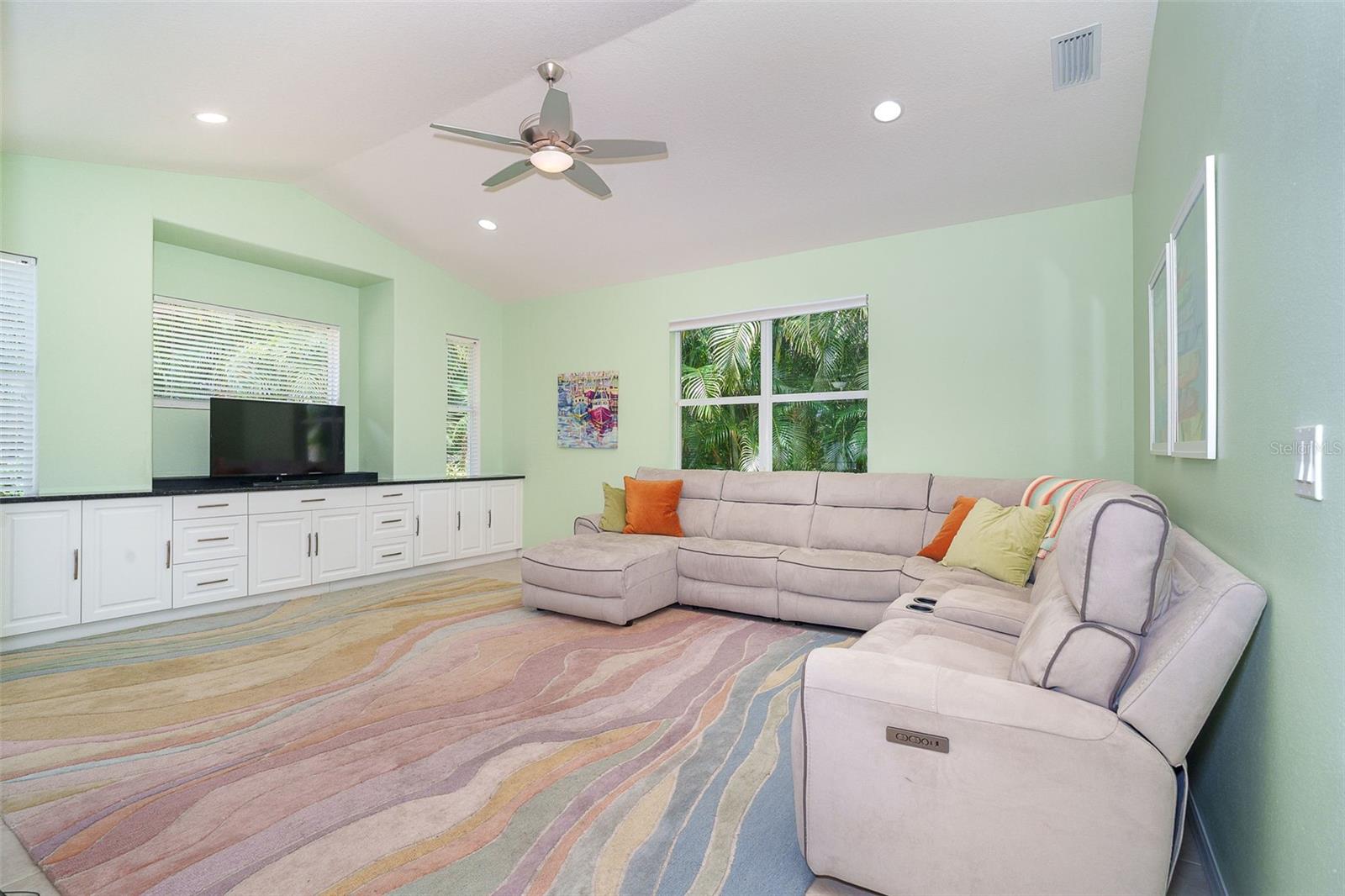 122 CLEAR LAKE DR, ENGLEWOOD, FL — photo 23
