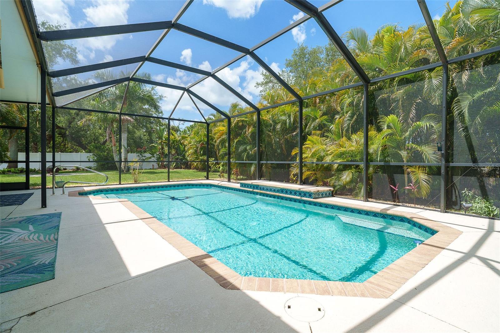 122 CLEAR LAKE DR, ENGLEWOOD, FL — photo 35