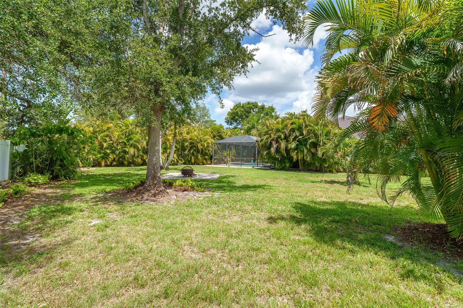 122 CLEAR LAKE DR, ENGLEWOOD, FL — photo 42