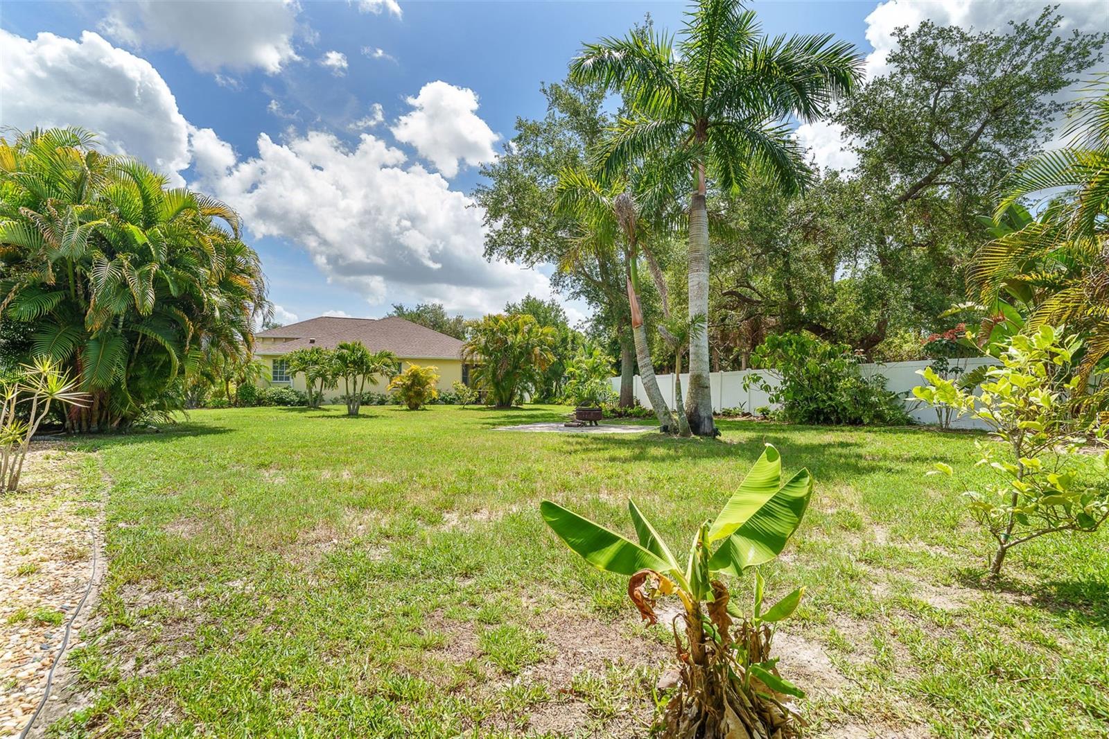 122 CLEAR LAKE DR, ENGLEWOOD, FL — photo 44