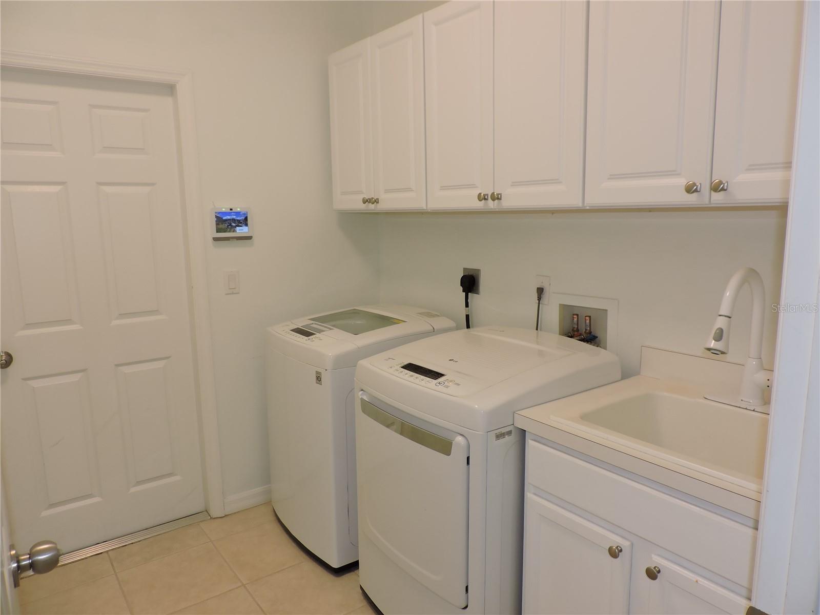 122 CLEAR LAKE DR, ENGLEWOOD, FL — photo 65
