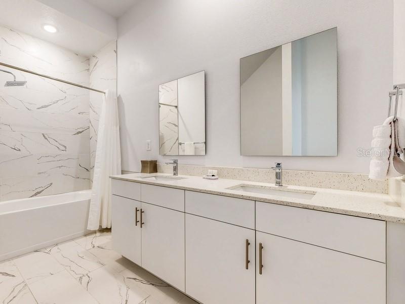 605 TRIKOMO DR, DAVENPORT, FL — photo 13