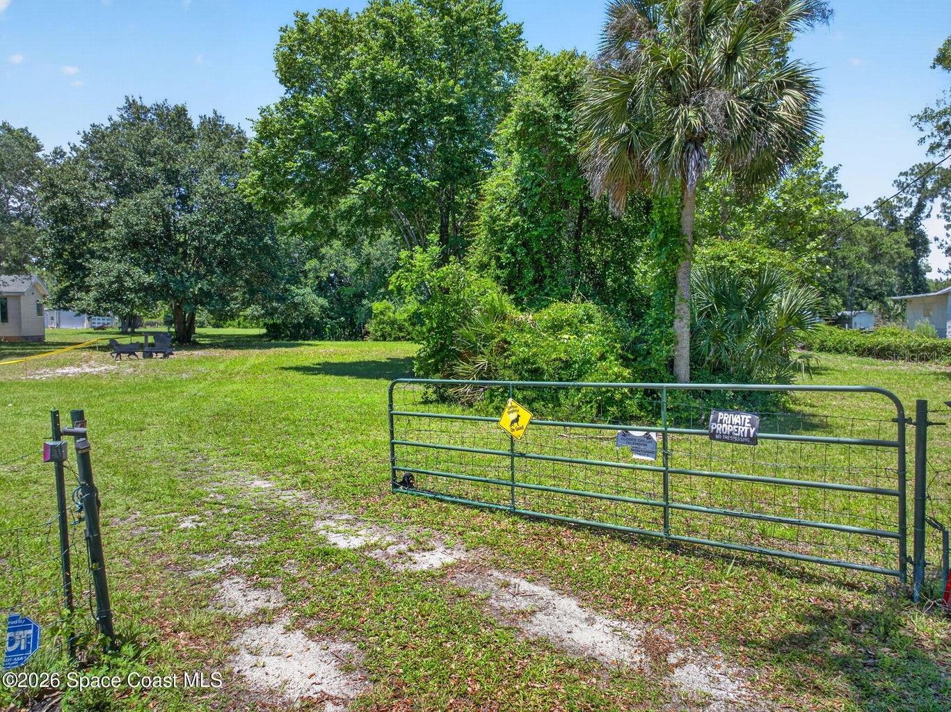 6700 US HIGHWAY 1, MIMS, FL — photo 2