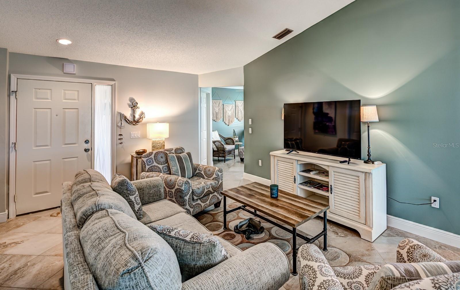 130 SOUTHAMPTON PL #360, VENICE, FL — photo 5