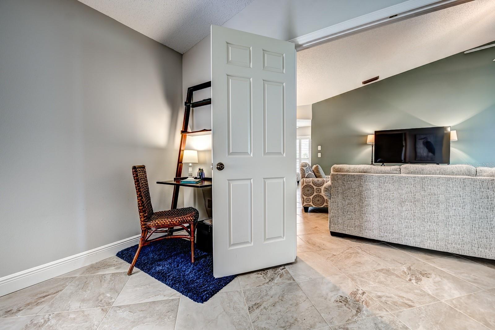 130 SOUTHAMPTON PL #360, VENICE, FL — photo 25