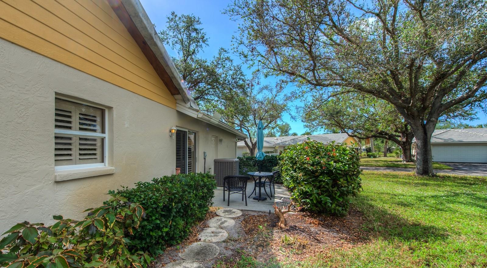 130 SOUTHAMPTON PL #360, VENICE, FL — photo 27