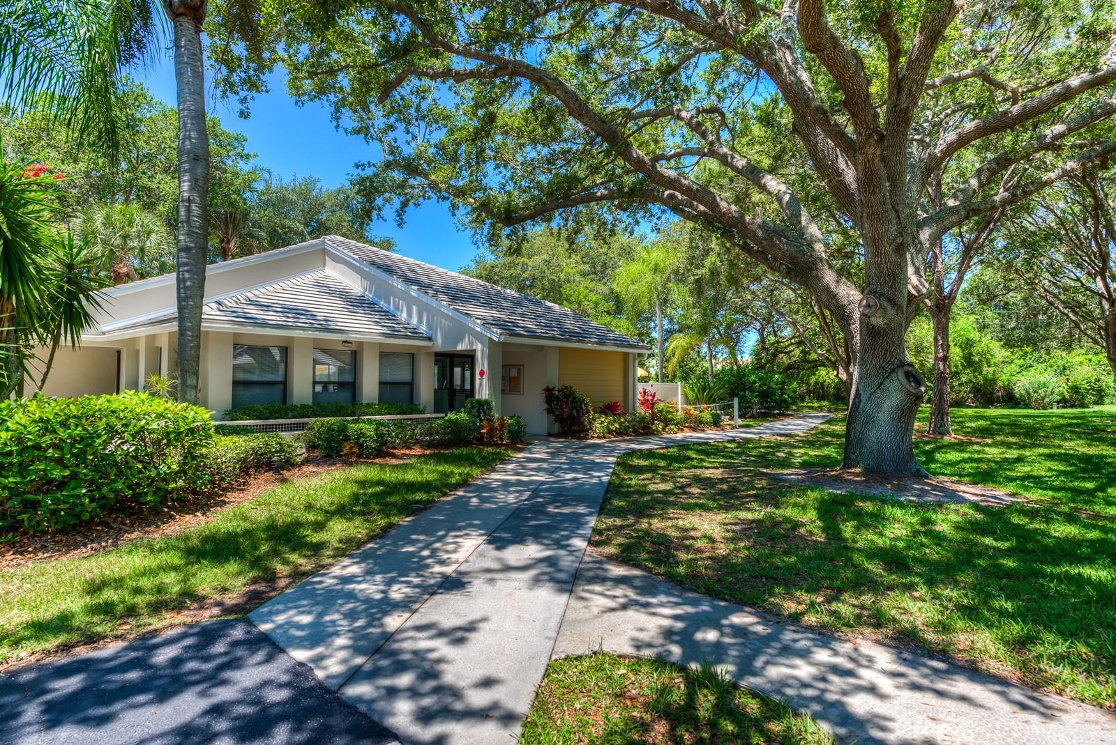 130 SOUTHAMPTON PL #360, VENICE, FL — photo 29