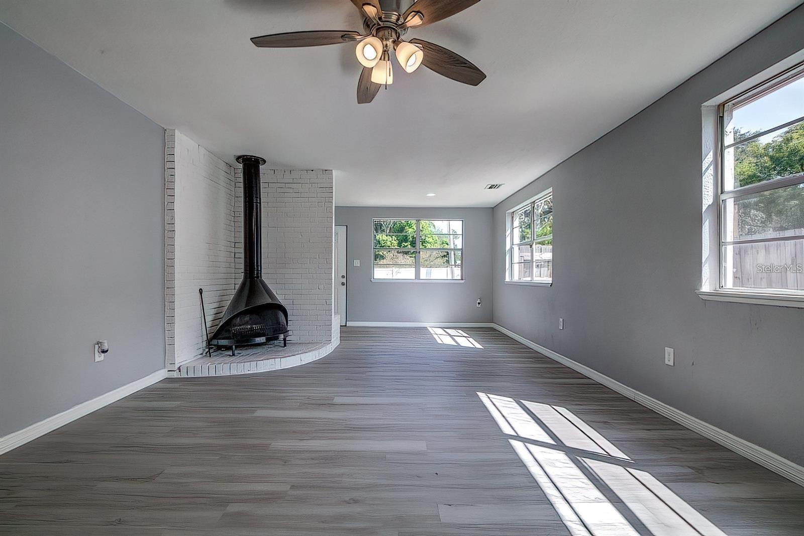 2107 MONTICELLO AVE, LAKELAND, FL — photo 3