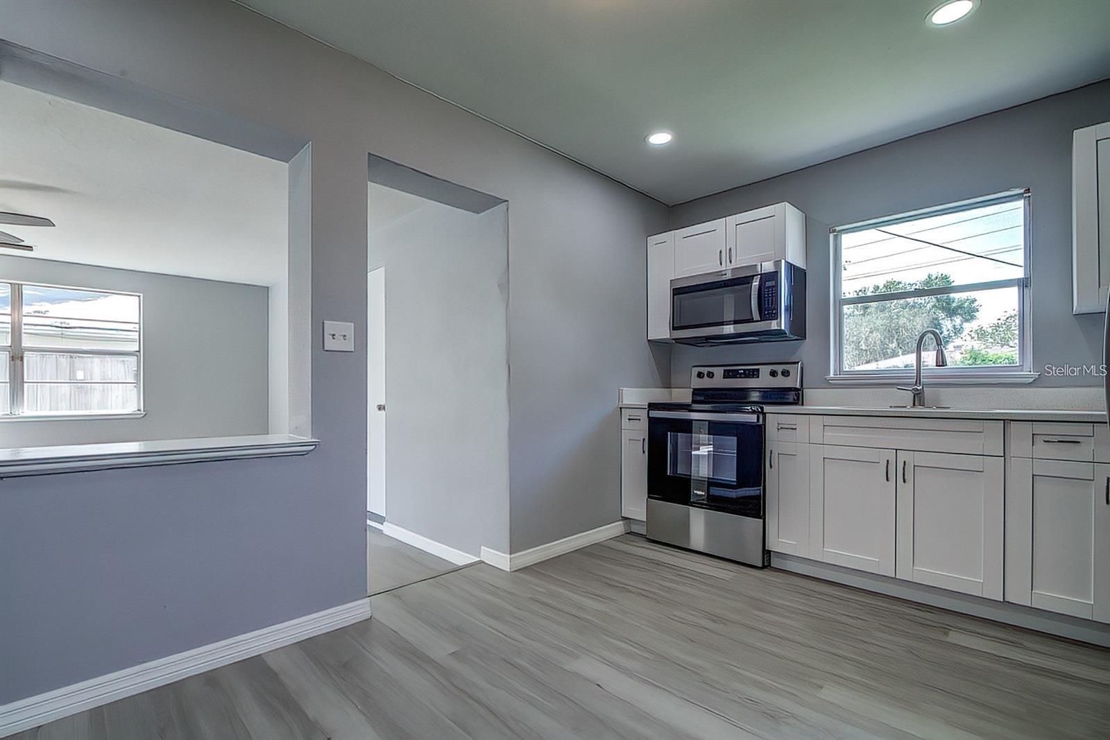 2107 MONTICELLO AVE, LAKELAND, FL — photo 9