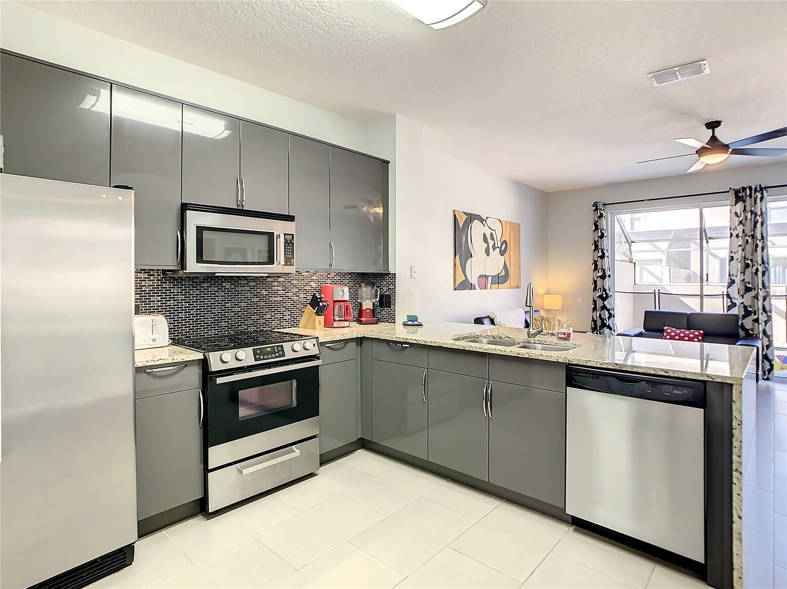 2367 SILVER PALM DR, KISSIMMEE, FL — photo 11