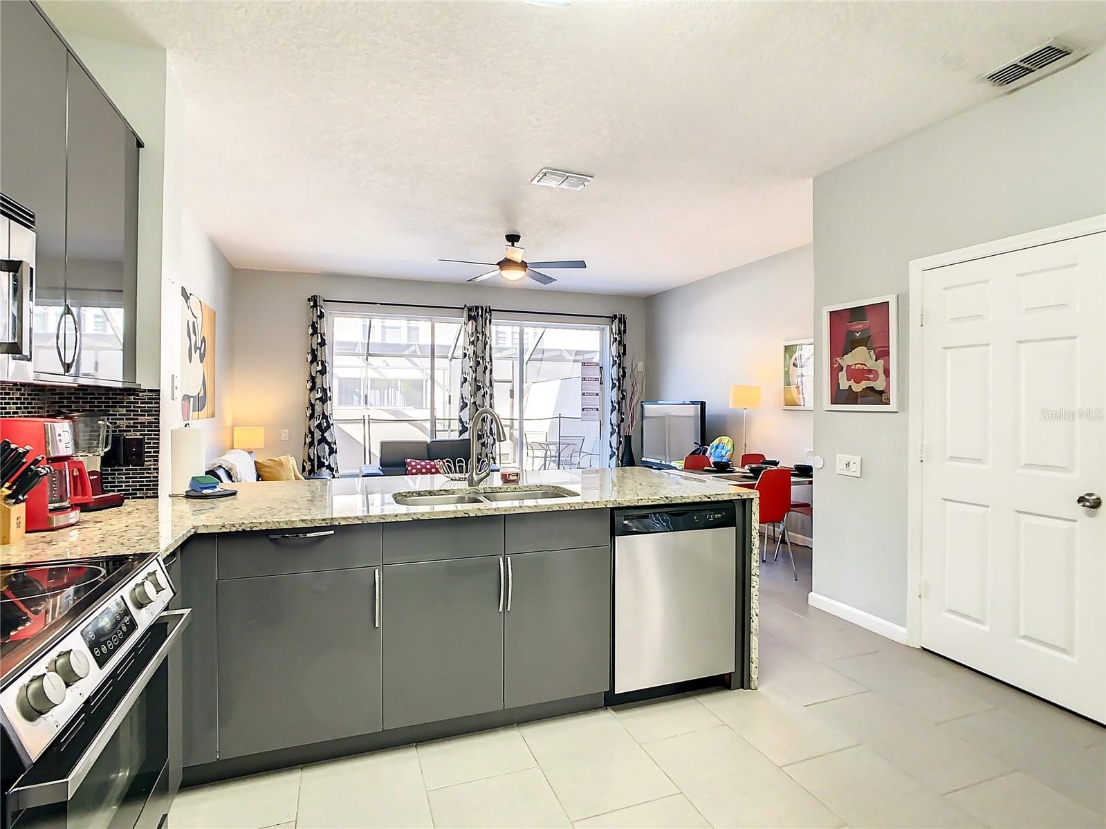 2367 SILVER PALM DR, KISSIMMEE, FL — photo 12