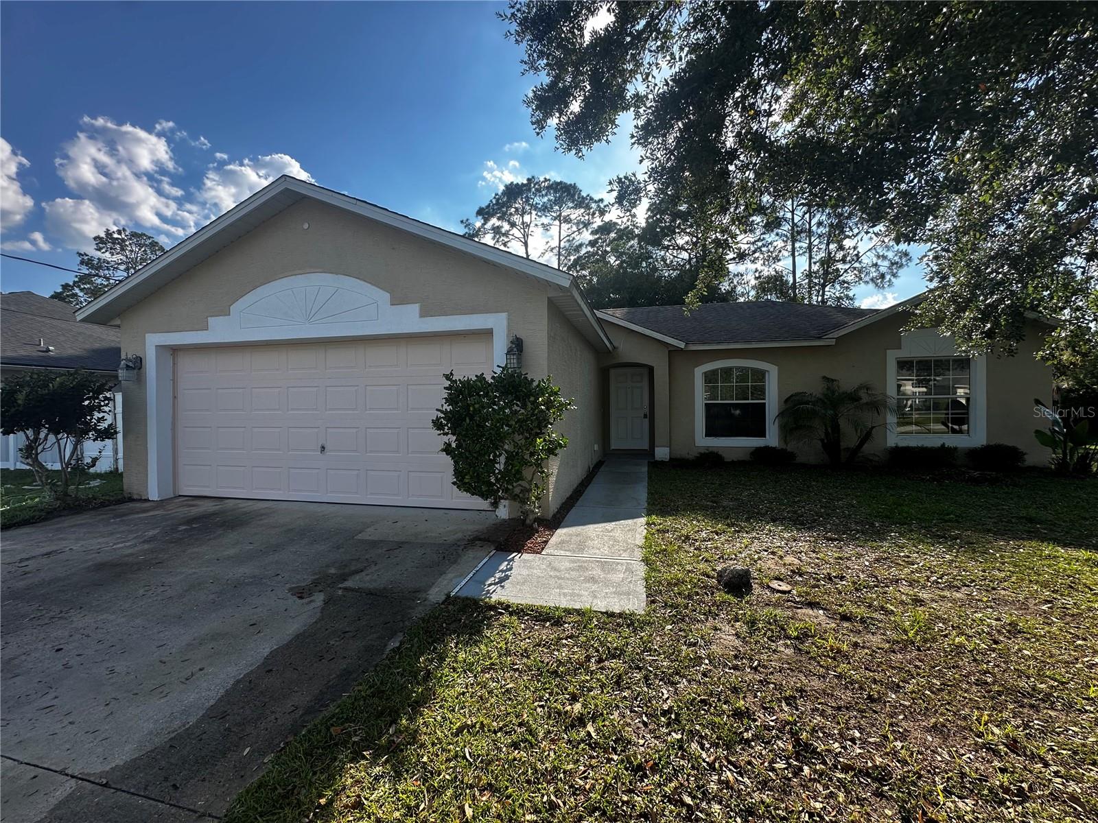 18 RED CLOVER LN, PALM COAST, FL
