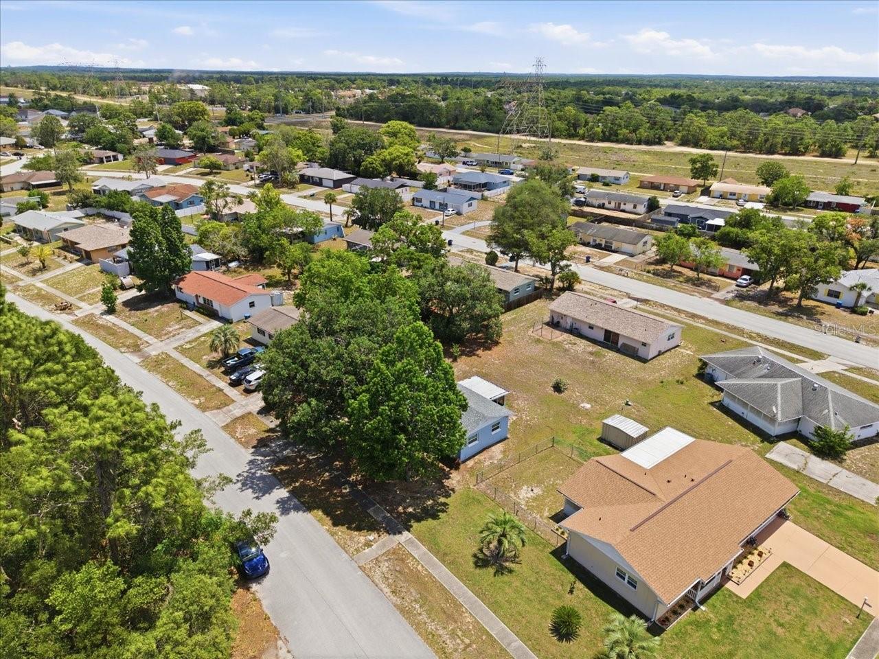 12452 EDDINGTON RD, SPRING HILL, FL — photo 4