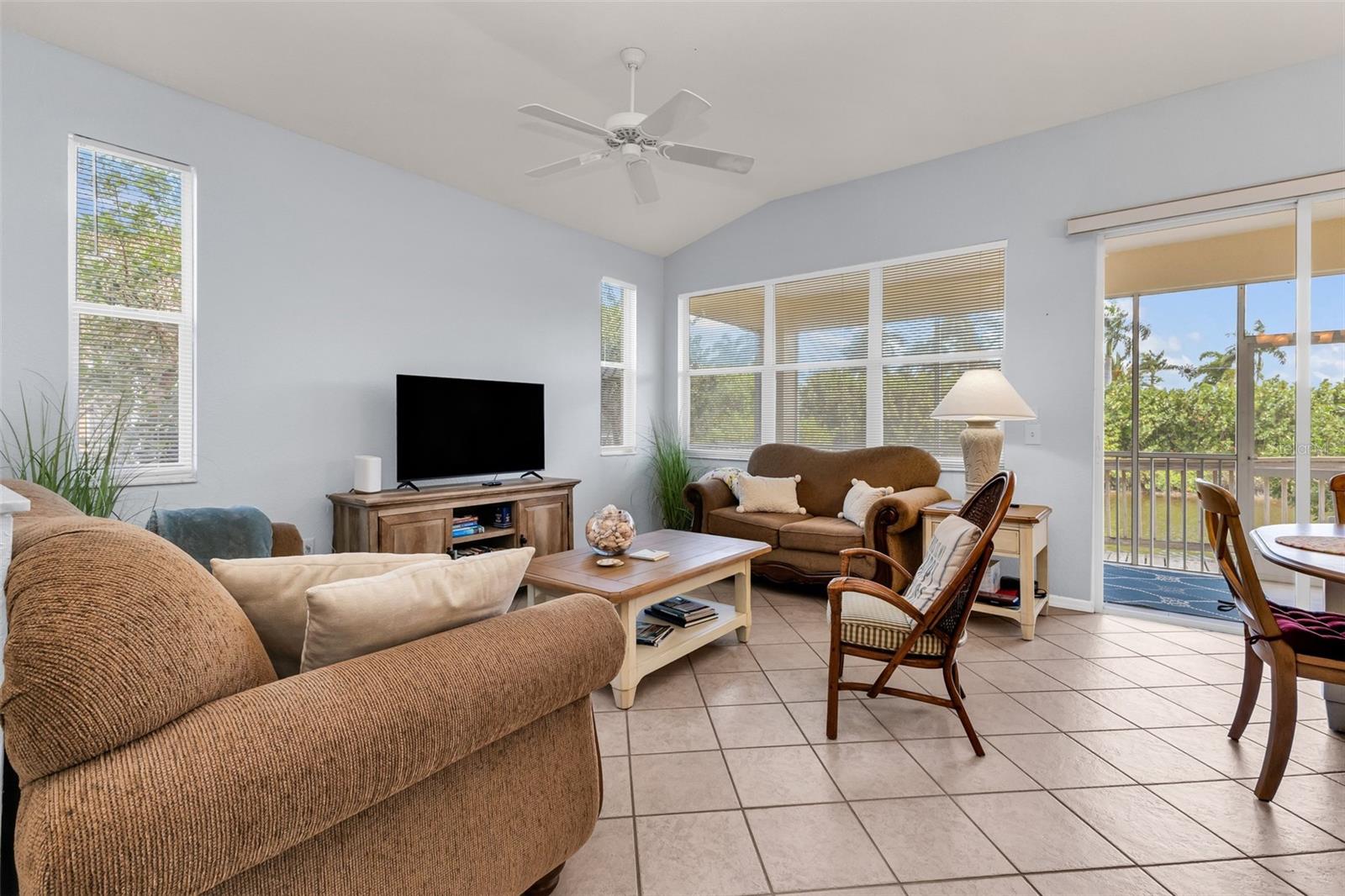 3181 MATECUMBE KEY RD #33, PUNTA GORDA, FL — photo 17