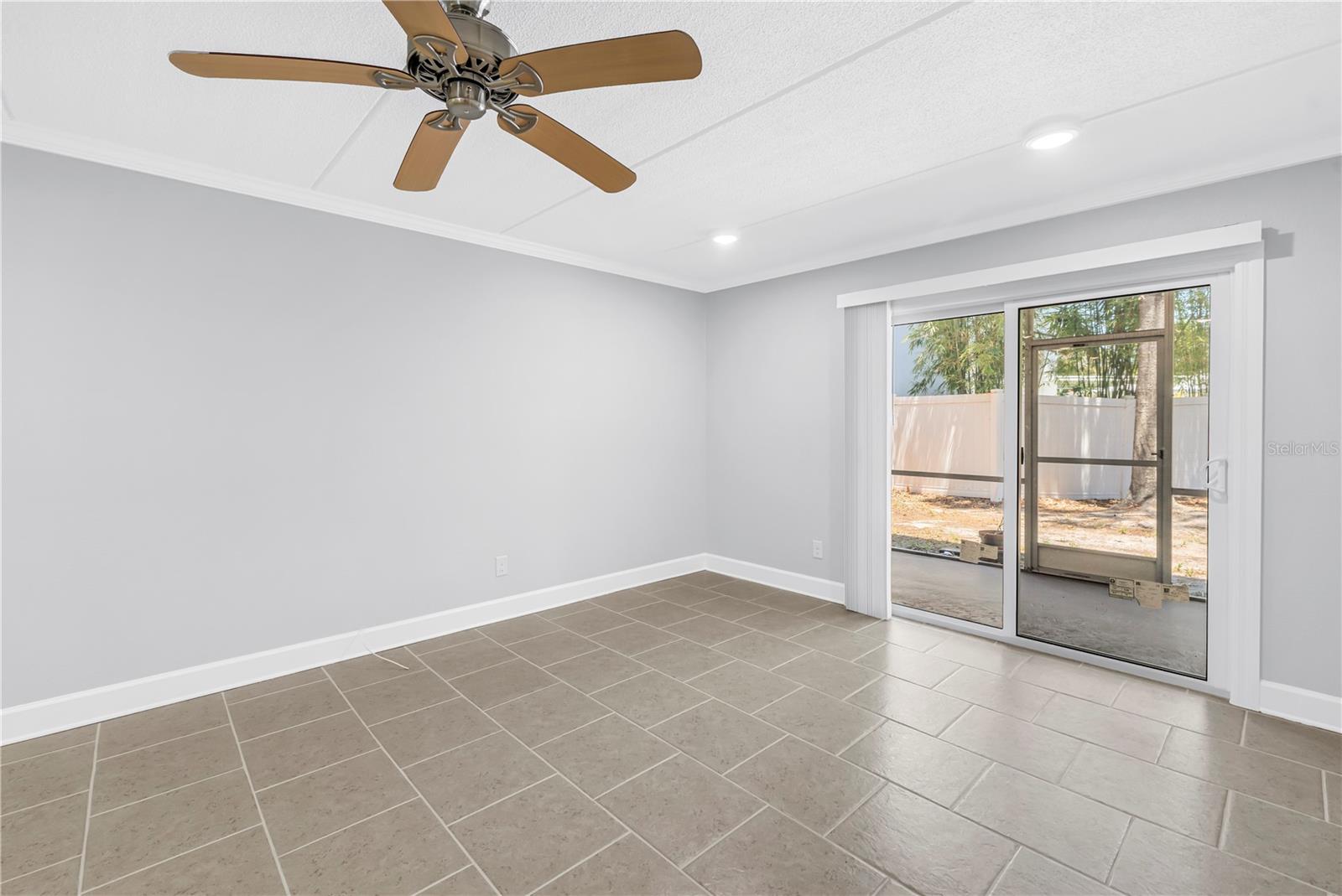 4435 1ST ST NE #104, ST PETERSBURG, FL — photo 11