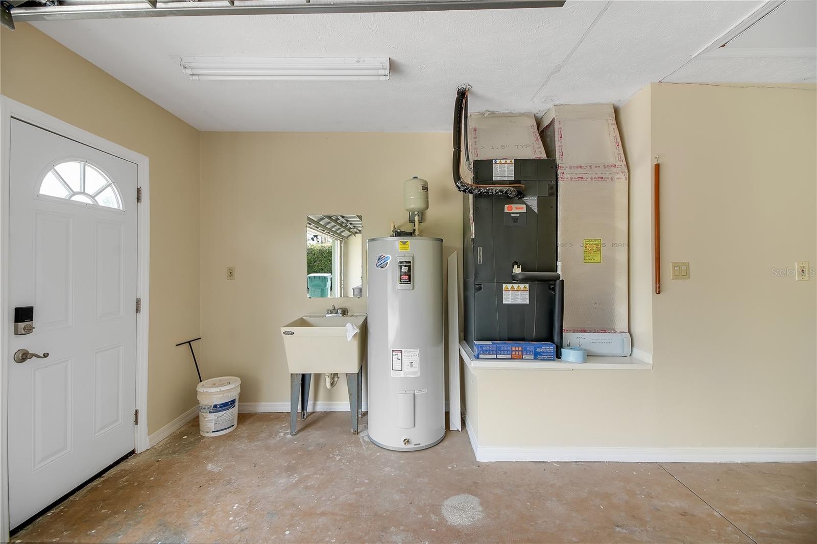 317 WOODLAND TRL, LADY LAKE, FL — photo 113