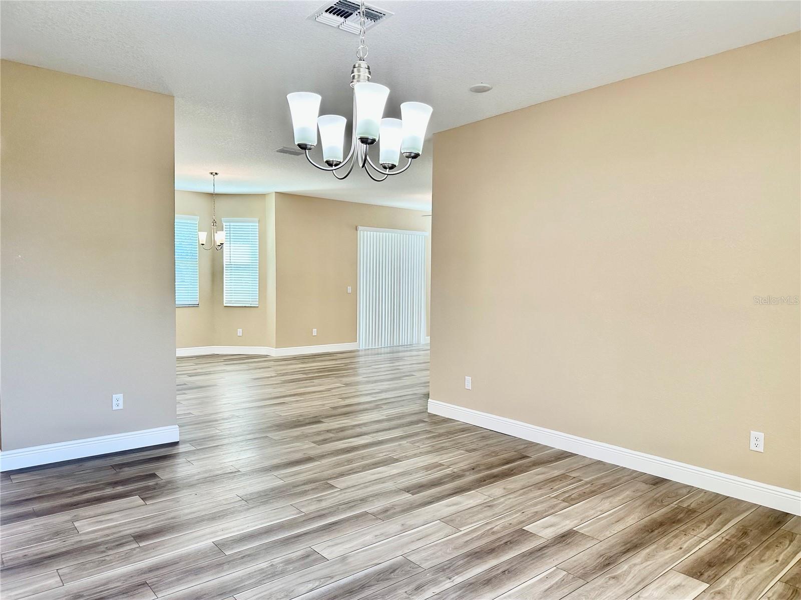 13075 HOUSE FINCH RD, WEEKI WACHEE, FL — photo 6