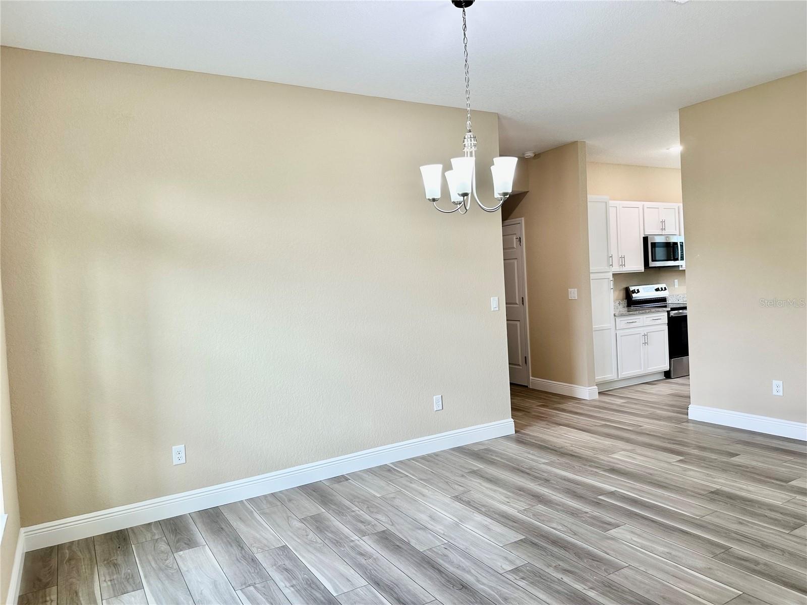 13075 HOUSE FINCH RD, WEEKI WACHEE, FL — photo 12