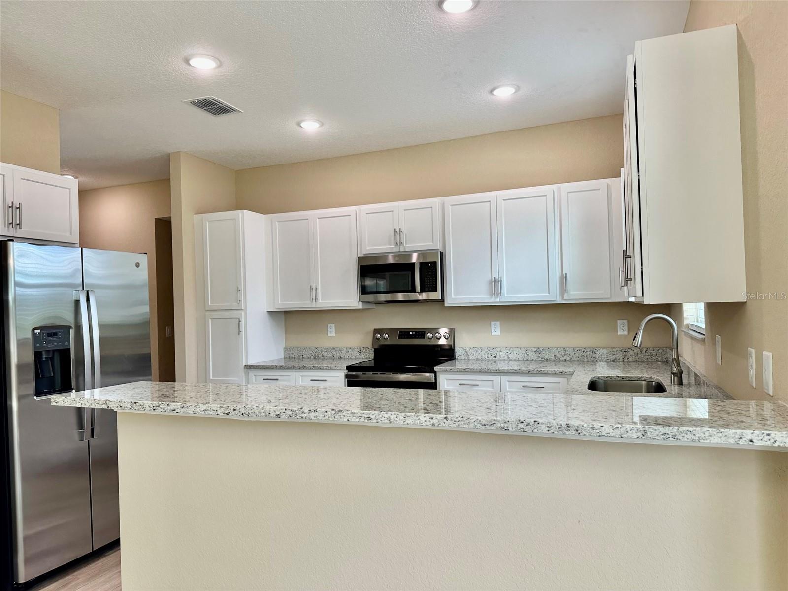 13075 HOUSE FINCH RD, WEEKI WACHEE, FL — photo 24