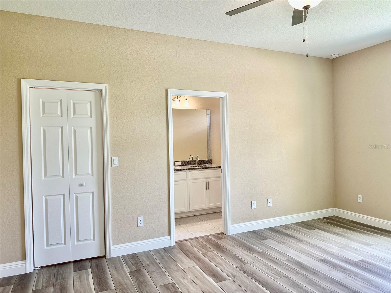 13075 HOUSE FINCH RD, WEEKI WACHEE, FL — photo 42