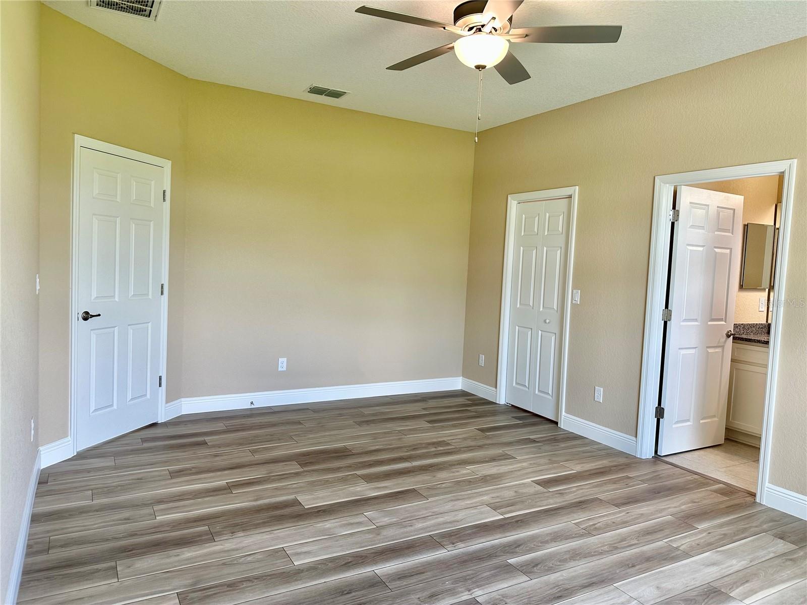 13075 HOUSE FINCH RD, WEEKI WACHEE, FL — photo 43