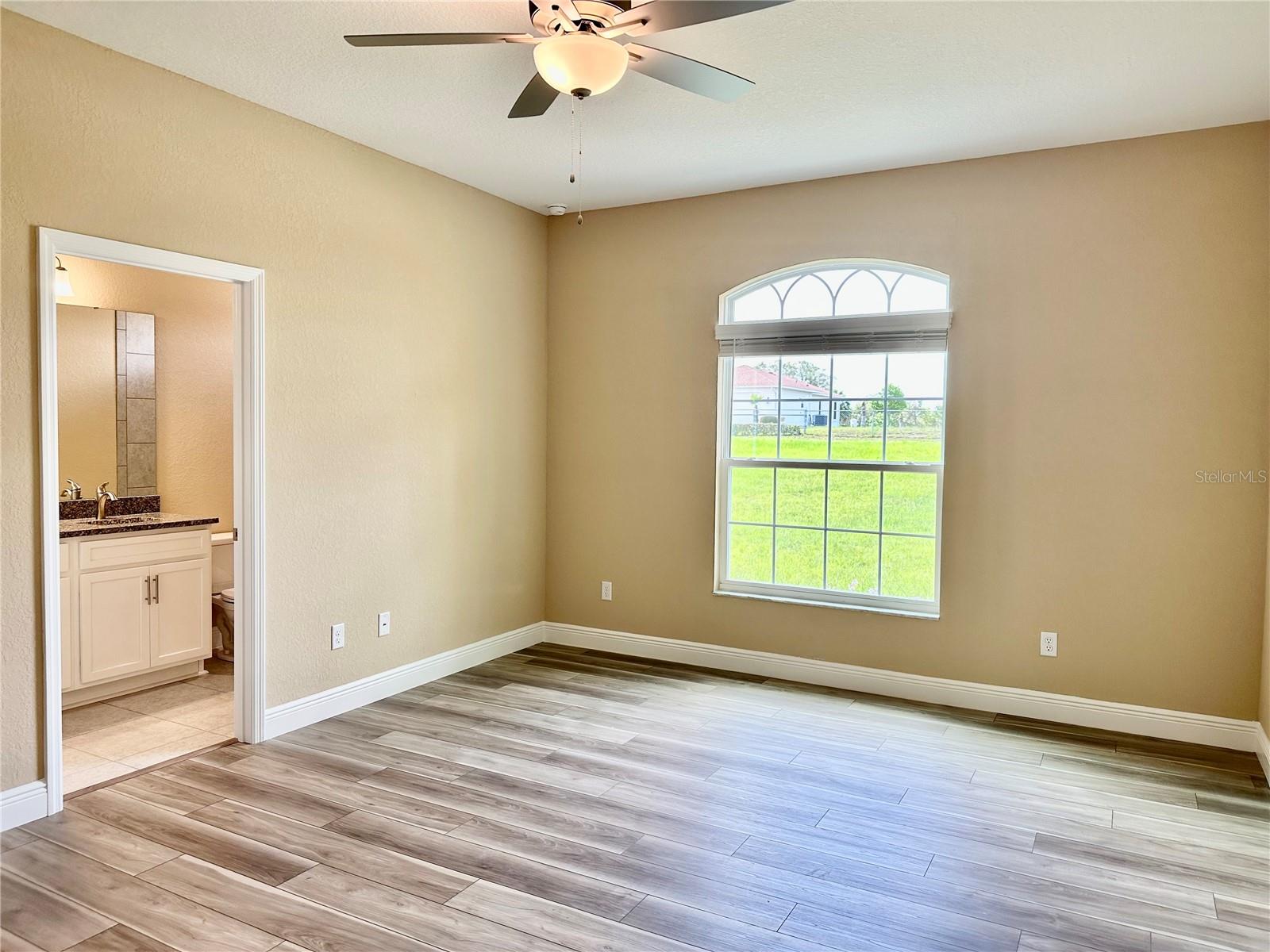 13075 HOUSE FINCH RD, WEEKI WACHEE, FL — photo 48