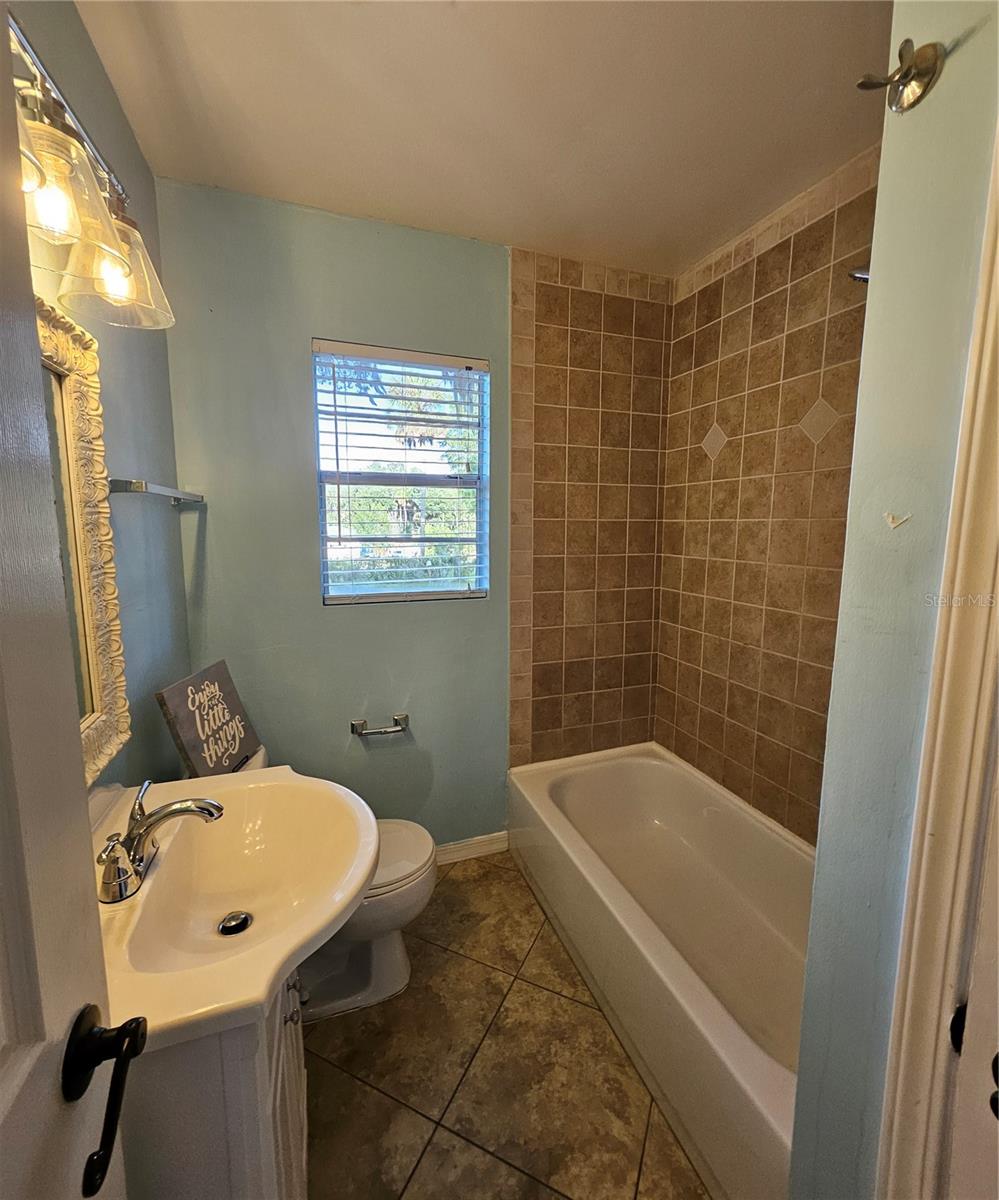7237 HILLCREST ST, LEESBURG, FL — photo 37