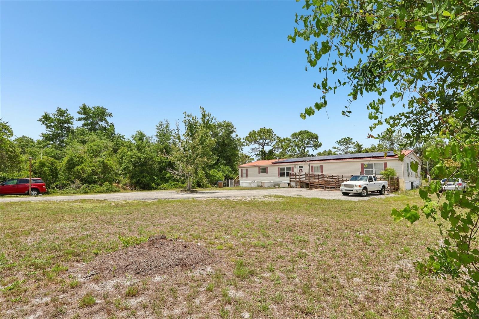 9085 MERCURY DR, ST CLOUD, FL — photo 2