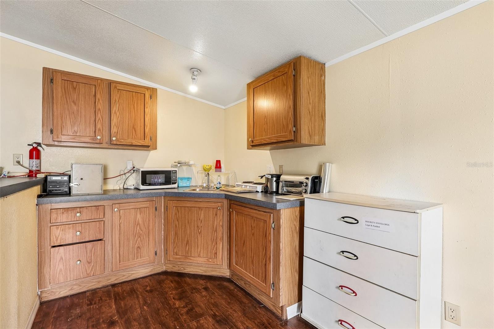 9085 MERCURY DR, ST CLOUD, FL — photo 18