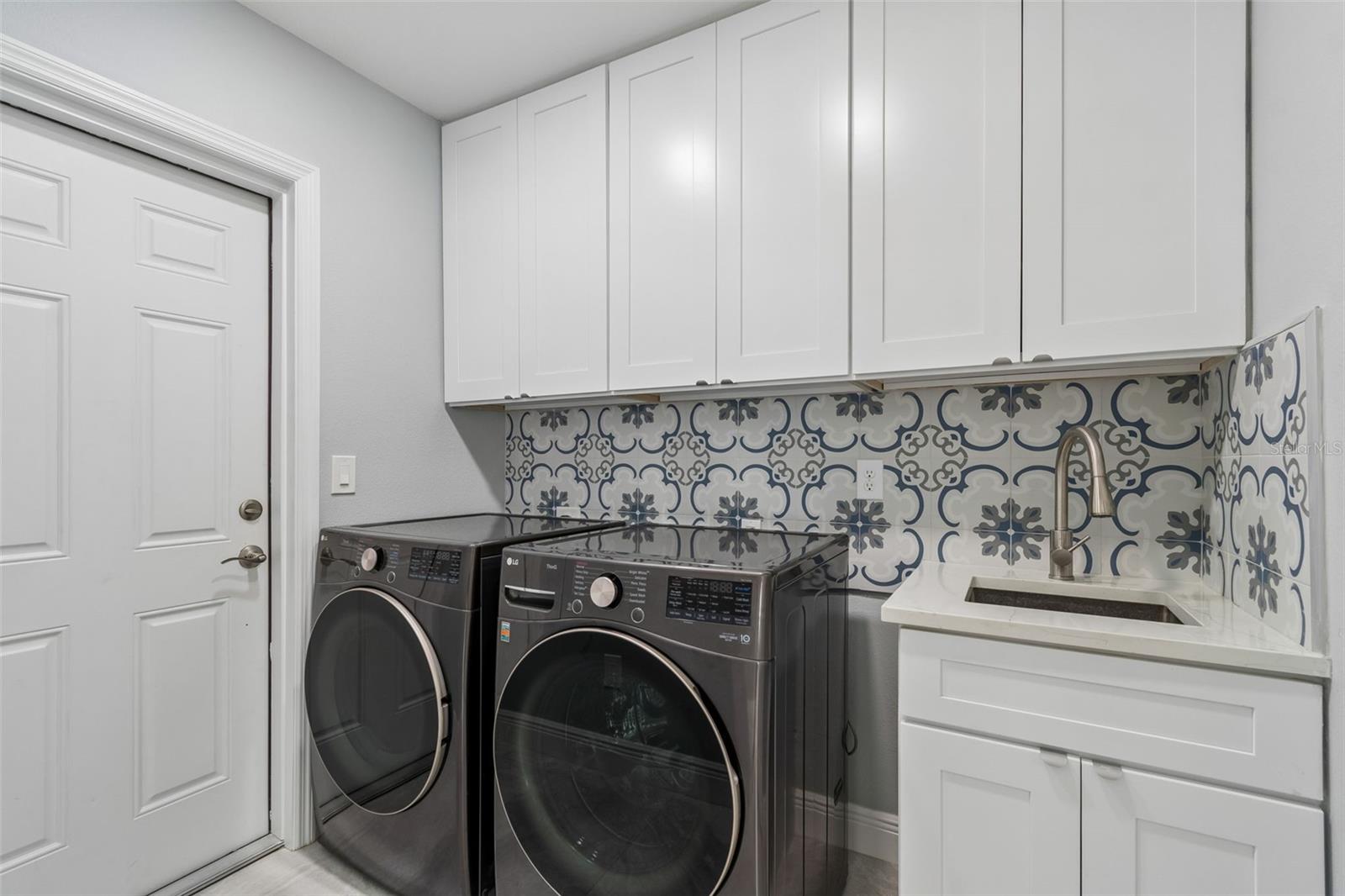 933 ELDORADO AVE, CLEARWATER BEACH, FL — photo 21