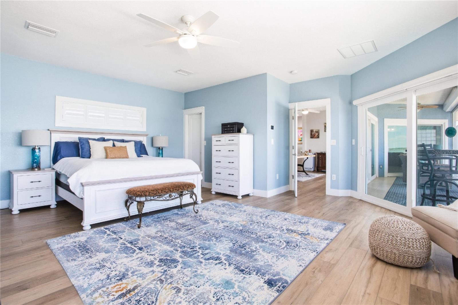 547 JOHNS PASS AVE, MADEIRA BEACH, FL — photo 55