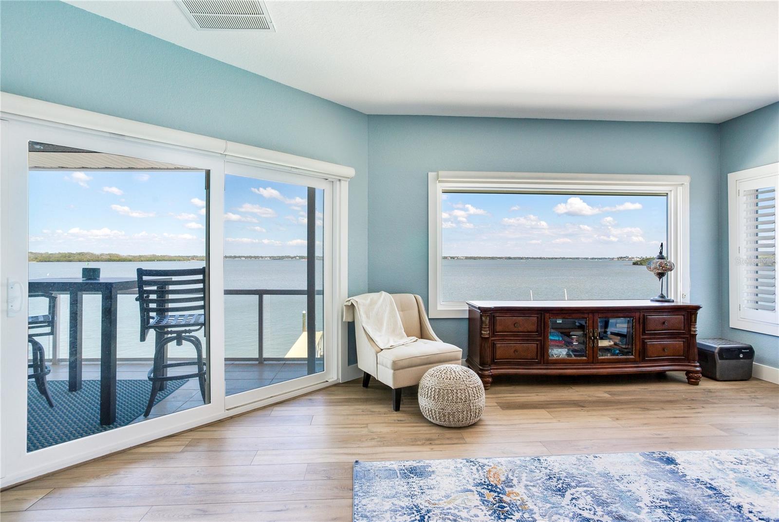 547 JOHNS PASS AVE, MADEIRA BEACH, FL — photo 58