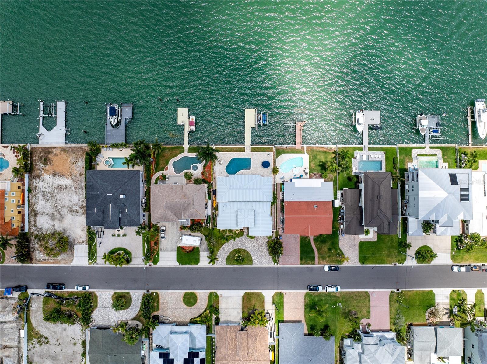547 JOHNS PASS AVE, MADEIRA BEACH, FL — photo 82