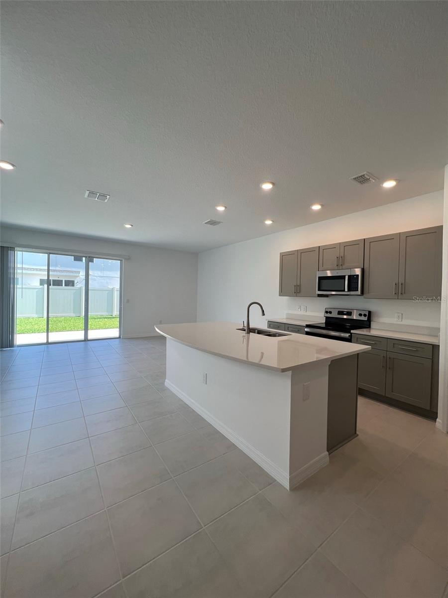 4553 TEOLI CT, KISSIMMEE, FL — photo 7