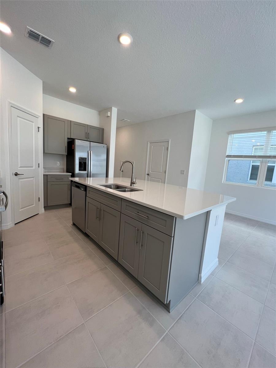4553 TEOLI CT, KISSIMMEE, FL — photo 12