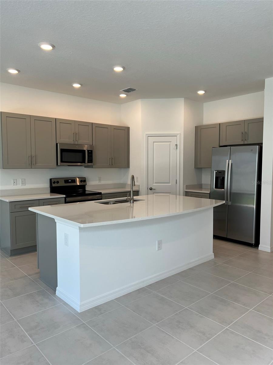 4553 TEOLI CT, KISSIMMEE, FL — photo 13