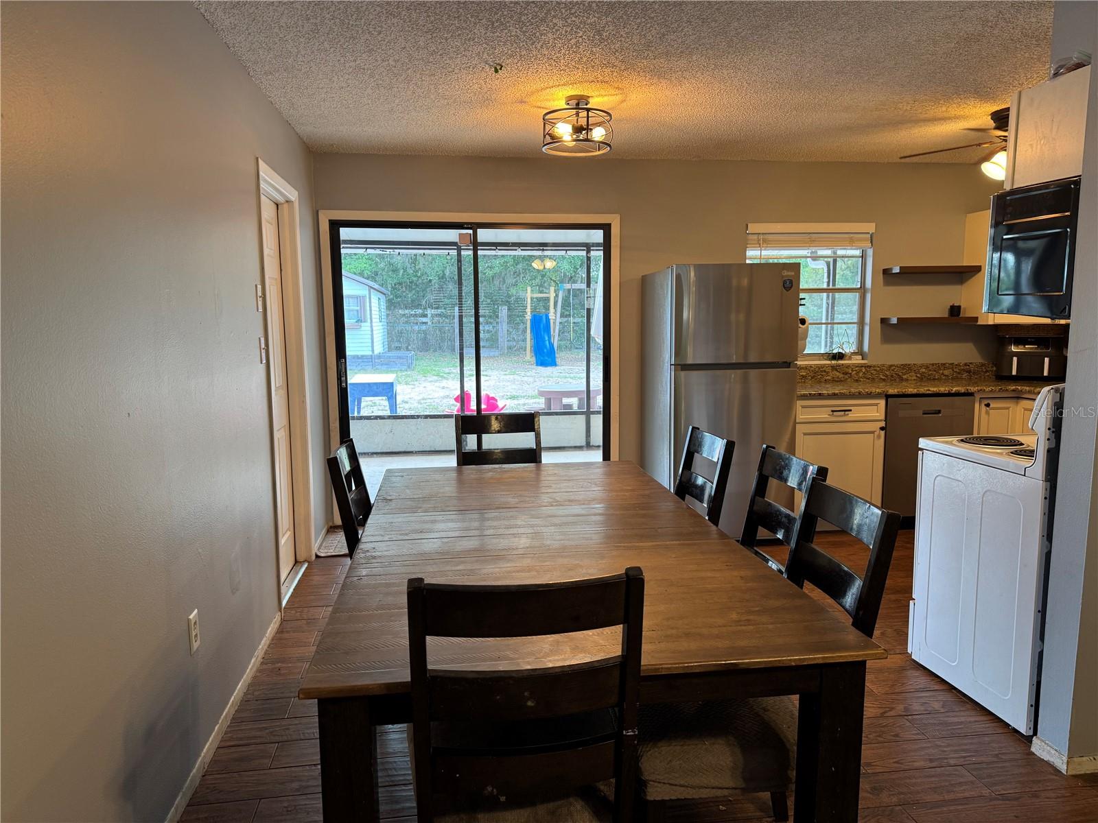 580 FERN AVE, TAVARES, FL — photo 5