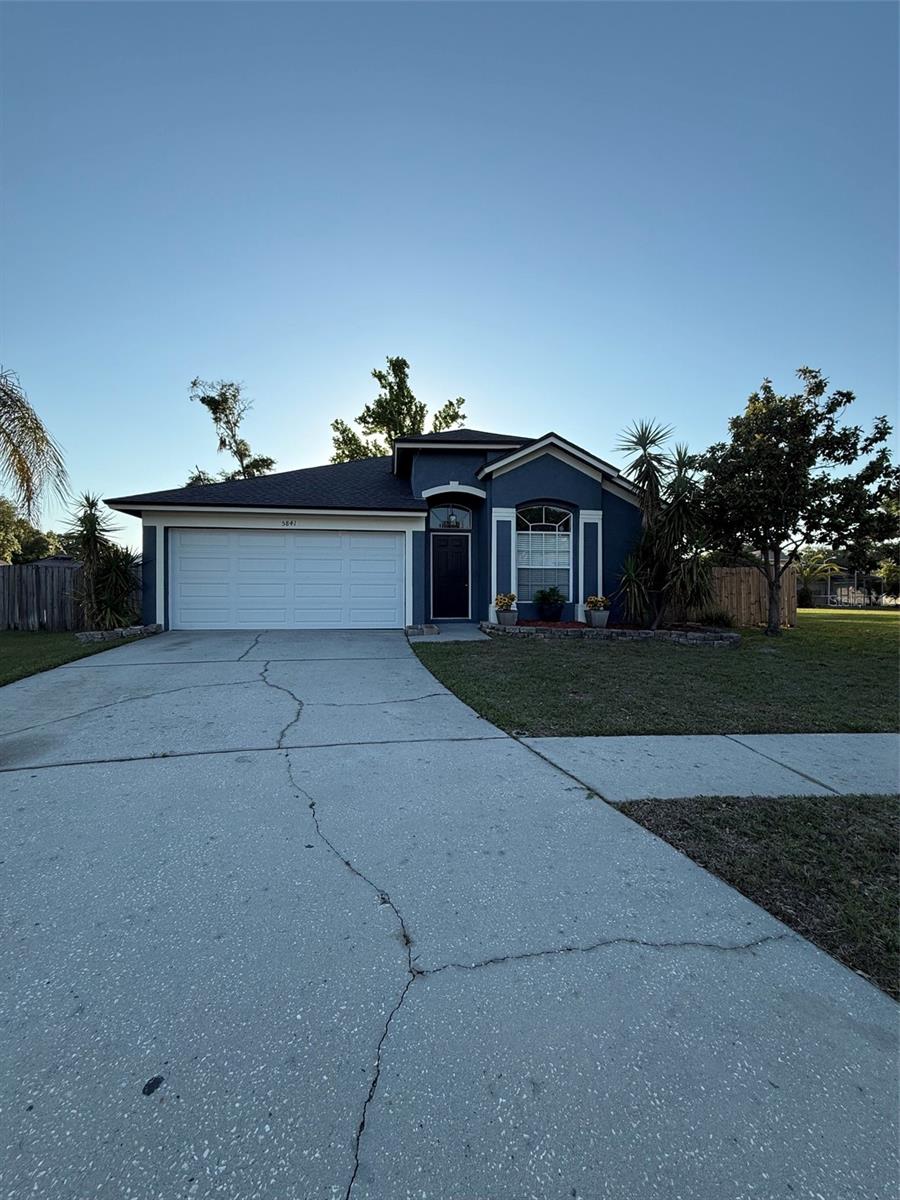 5841 DORHAM PLACE, WESLEY CHAPEL, FL