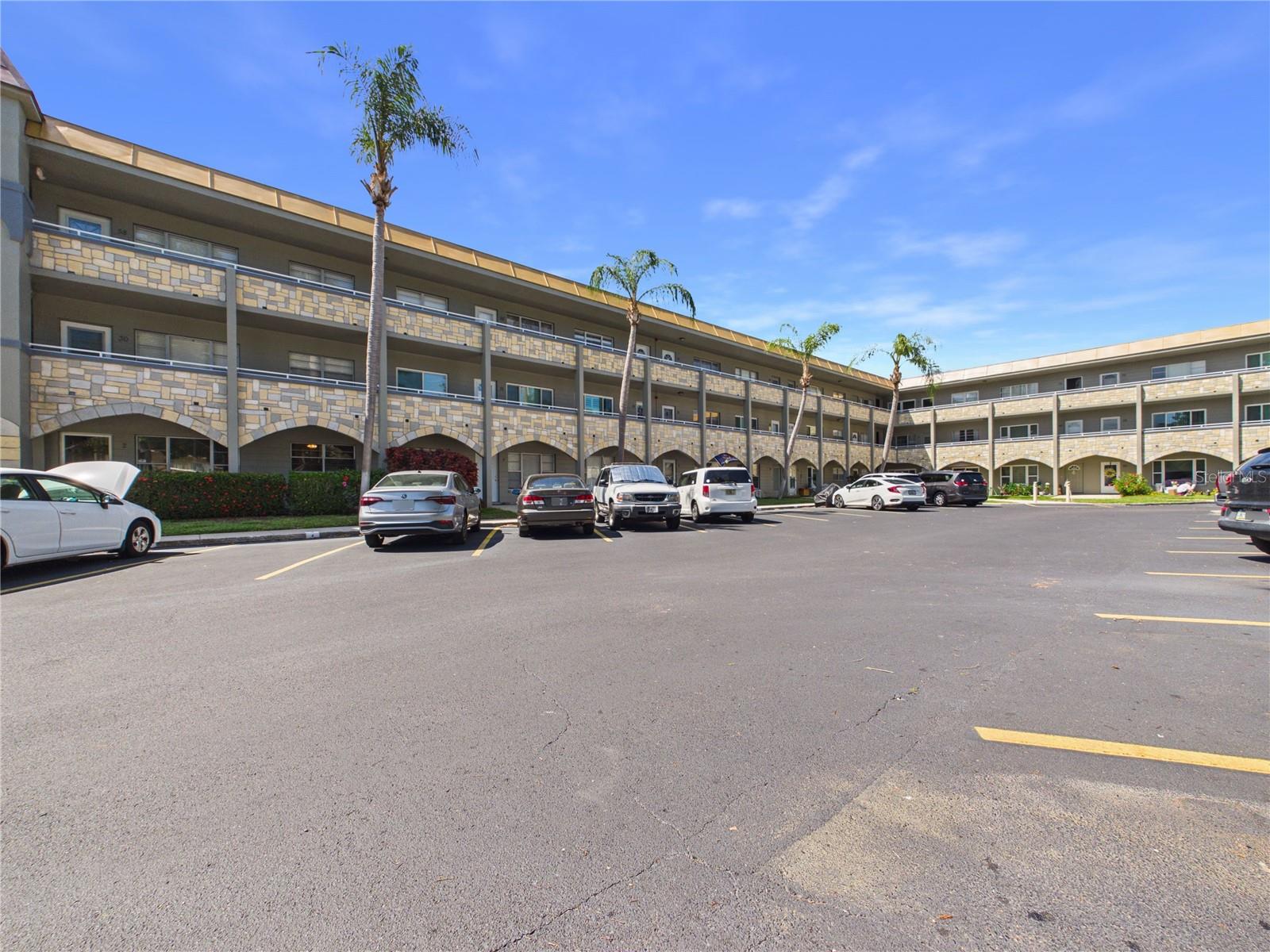 2462 BRAZILIA DR #42, CLEARWATER, FL — photo 40