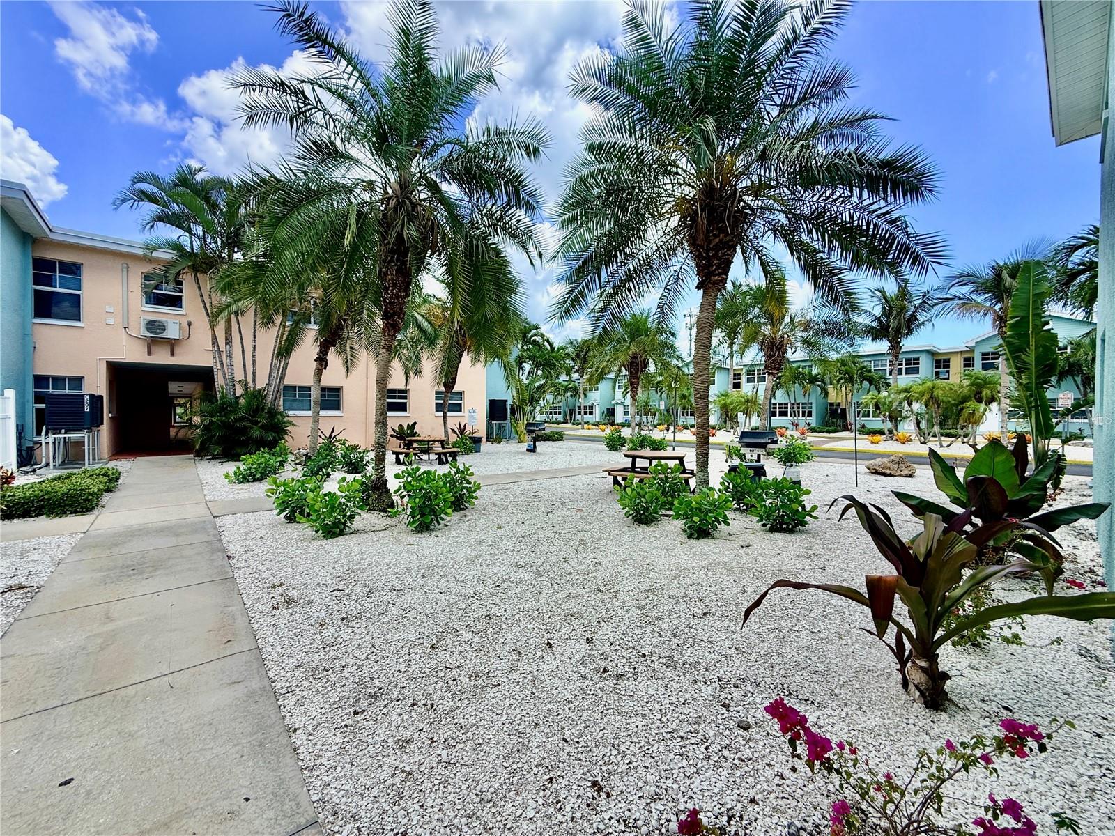 19417 GULF BLVD #D201, INDIAN ROCKS BEACH, FL — photo 24