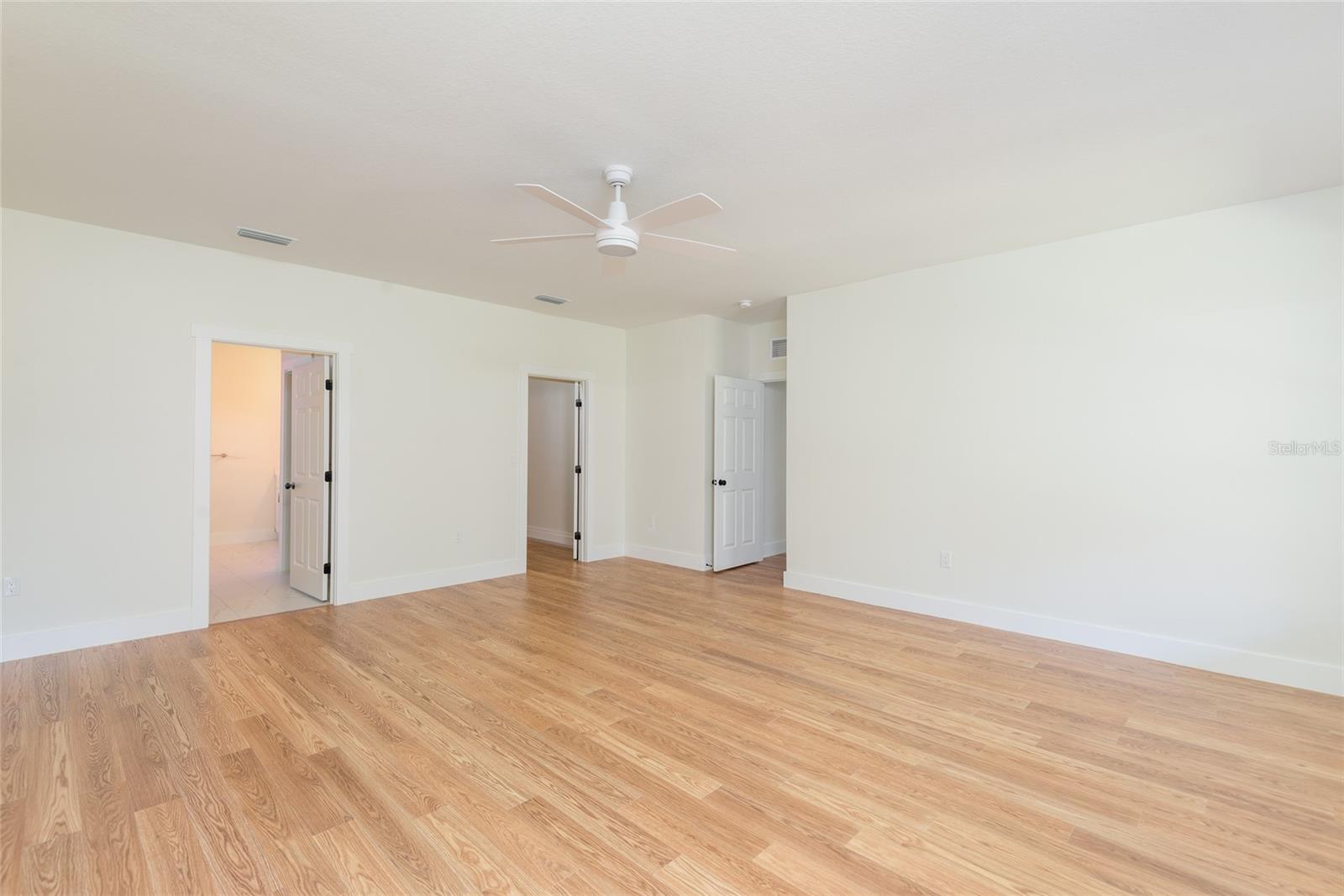 3414 W CHEROKEE AVE, TAMPA, FL — photo 12