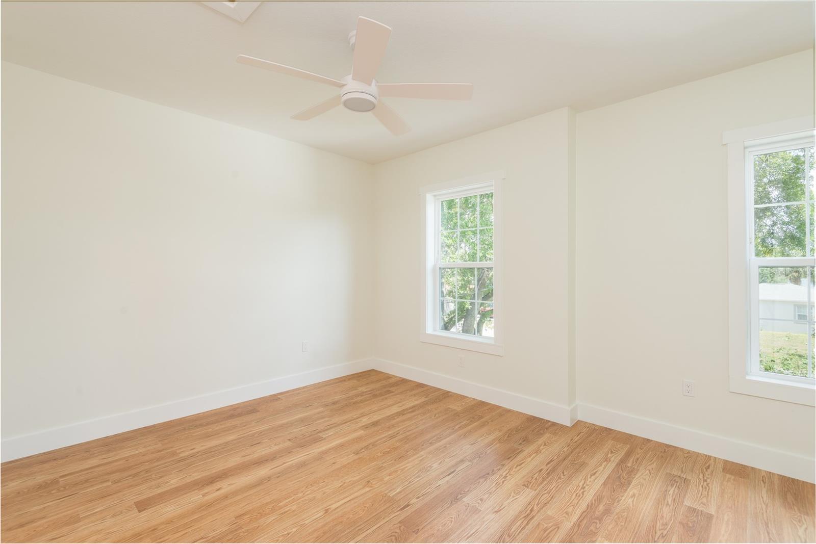 3414 W CHEROKEE AVE, TAMPA, FL — photo 24