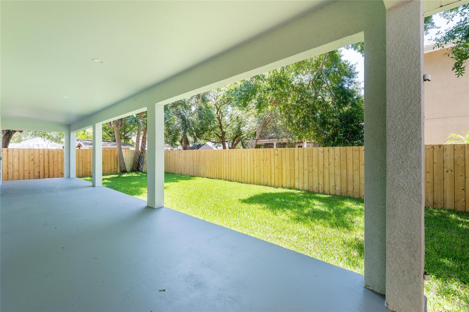 3414 W CHEROKEE AVE, TAMPA, FL — photo 32